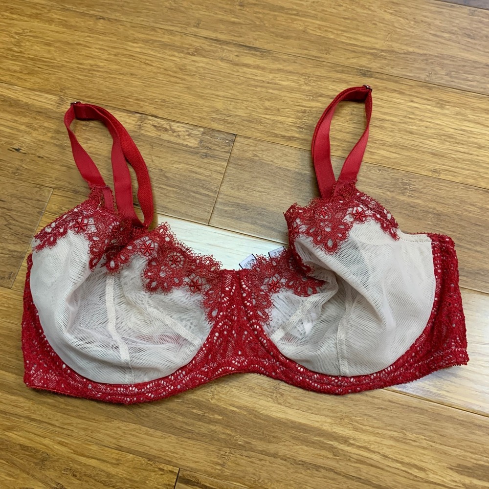 Victorias Secret Dream Angels Push-Up Without Padding Lace Trim‎ Bra Red 34DDD